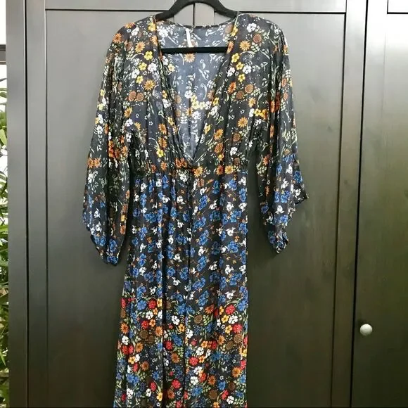 Anthropologie Floreat Gorgeous Floral Print Kimono - Picture 5 of 6